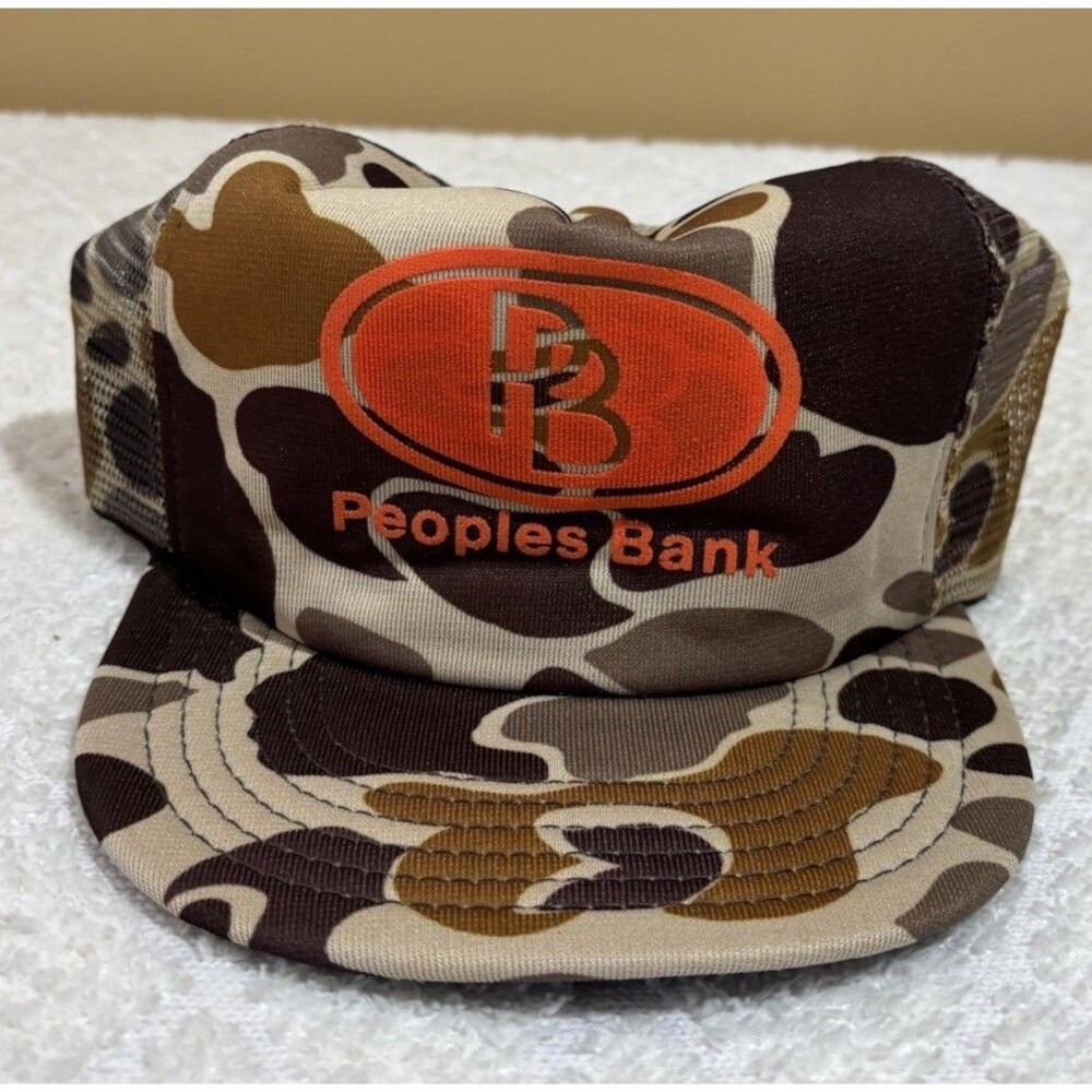 NEW Vintage 80s People’s Bank USA Made Duck Camo Mesh Back Trucker Hat SnapBack